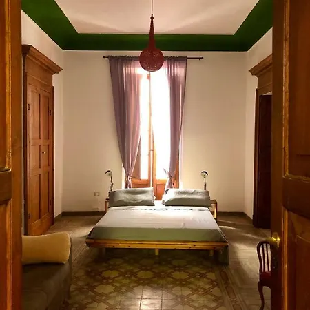 Centro Storico Apartment *